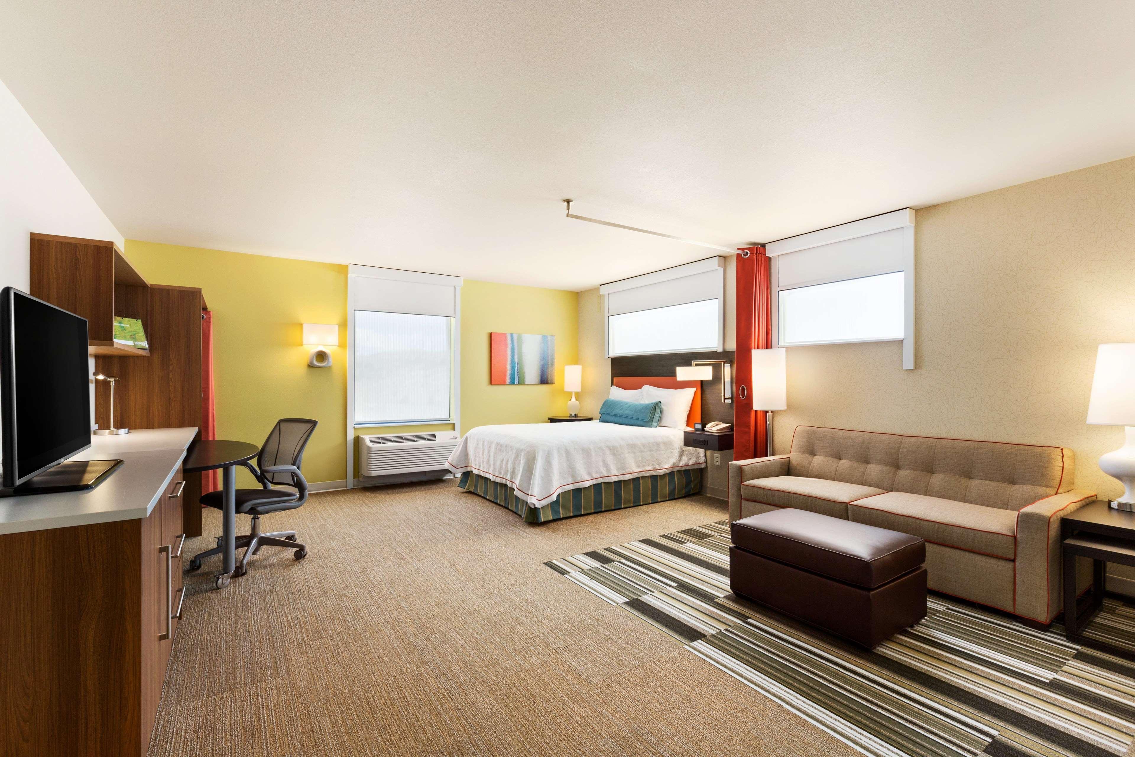 โฮม 2 สวีท บาย ฮิลตัน ฟาร์มิงตัน บลูมฟิลด์ Hotel ภายนอก รูปภาพ